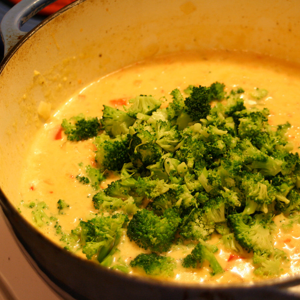 Keto Broccoli Cheddar & Cauliflower Soup